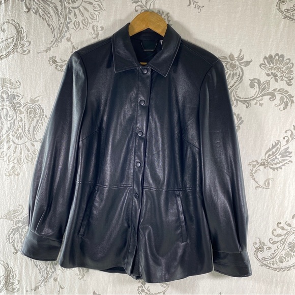 Chicos Faux Leather‎ jacket /Blouse Snap
Button Up Black Women Size 1
(8-10) - Picture 1 of 14